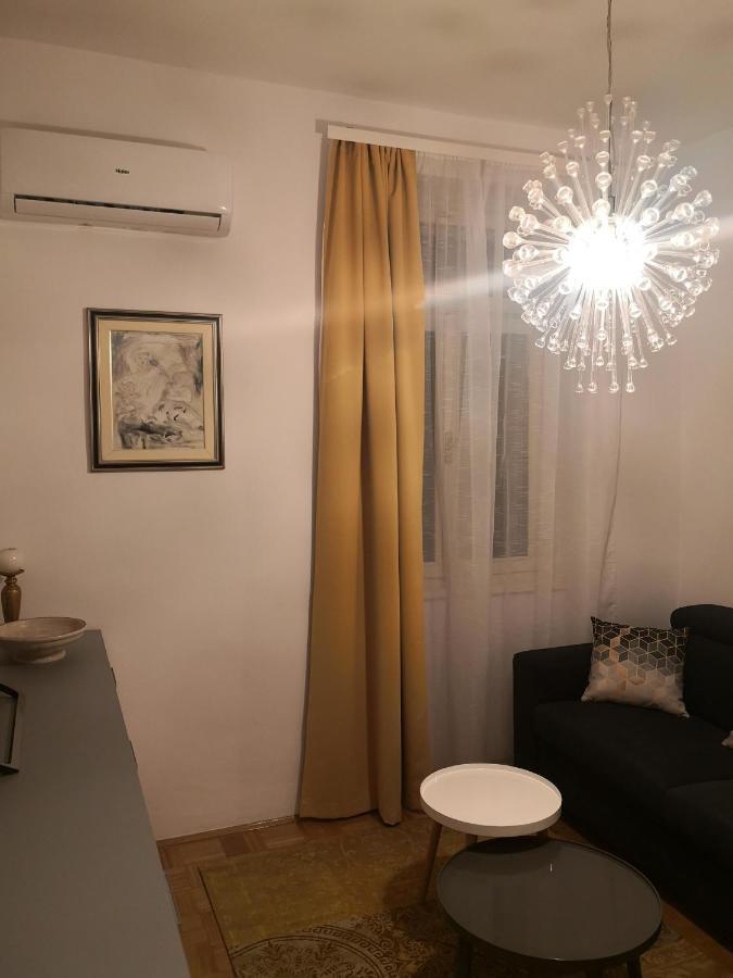 Private Oasis-Villa Sandina Σπλιτ Εξωτερικό φωτογραφία